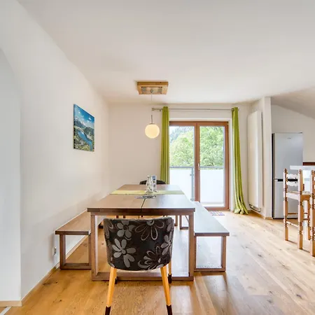 Annemarie Τσελ αμ Ζέε