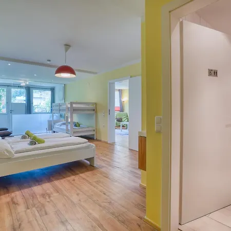 Annemarie * Τσελ αμ Ζέε